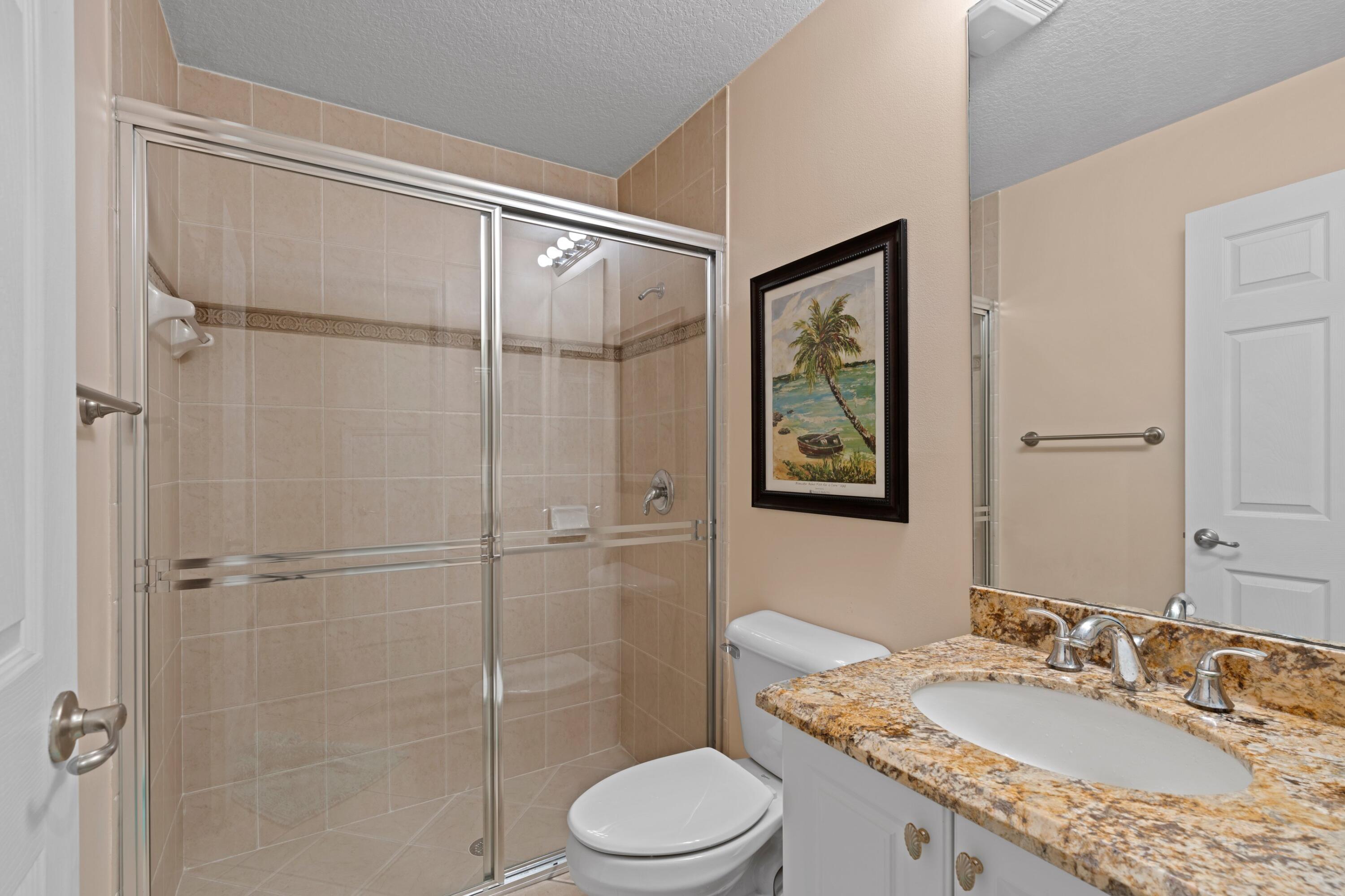 2714 Ravella Way Palm Beach Gardens, FL 33410 - Photo 23 of 27 First Floor Full Bath