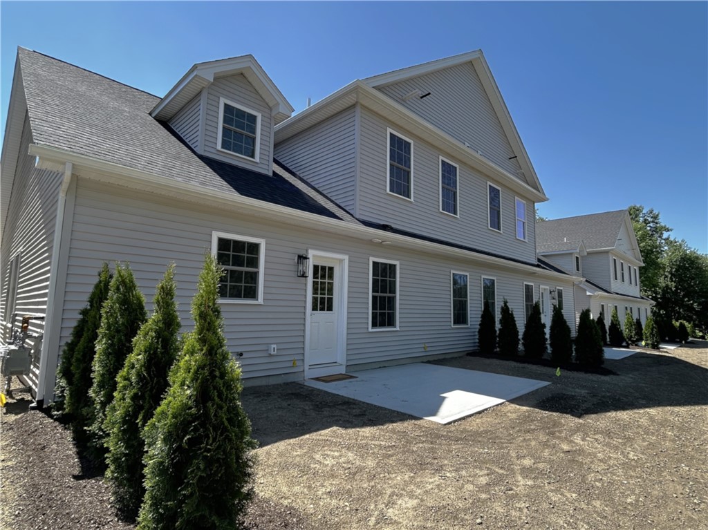 11 Fieldstone Way, Unit 11 Westerly, RI 02891 - Photo 14 of 14