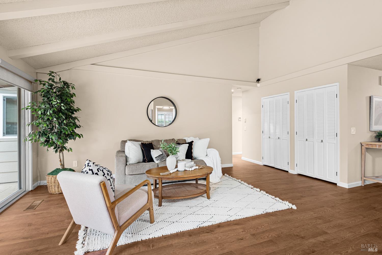 8853 Oak Trail Court Santa Rosa, CA 95409 - Photo 17 of 39 Family room with storage