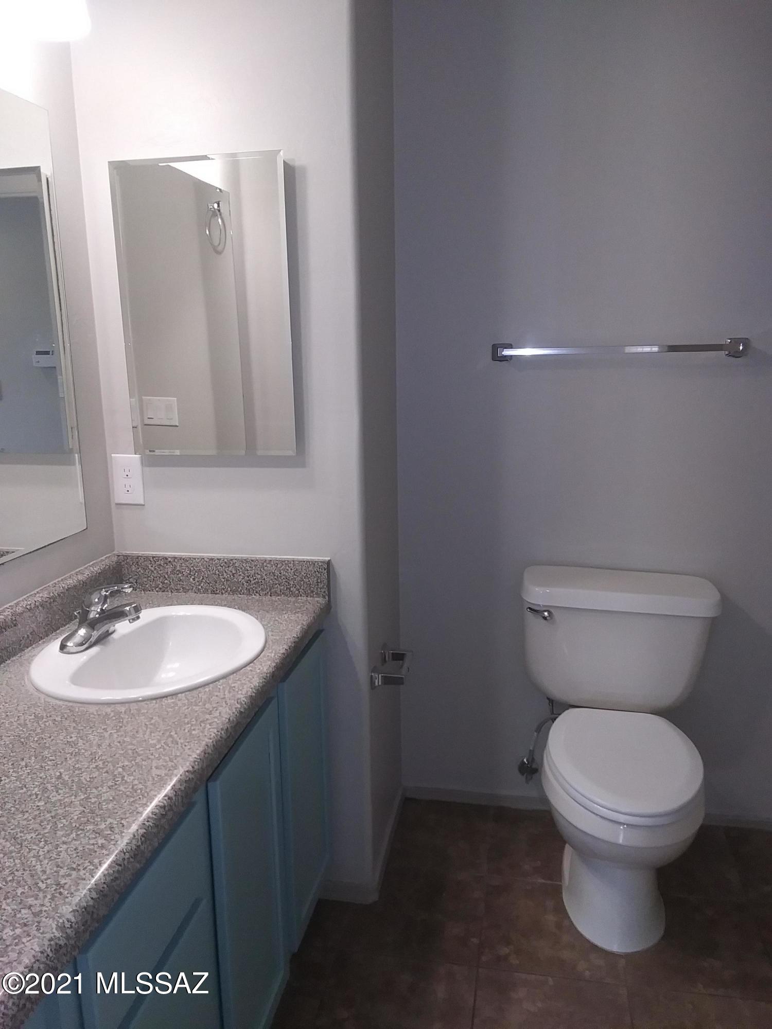 2125 East 35th Street Tucson, AZ 85713 - Photo 12 of 21