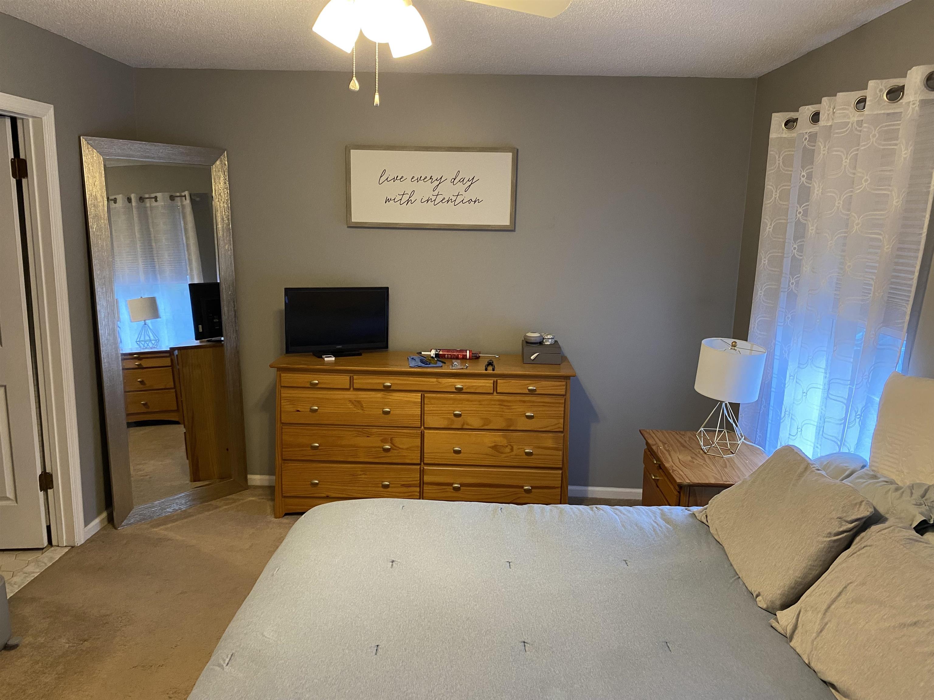 149 Middlesex Road Merrimack, NH 03054 - Photo 16 of 26
