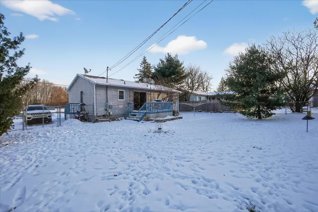 $239,900 | 1364 East Grand River Avenue, Williamston, MI 48895