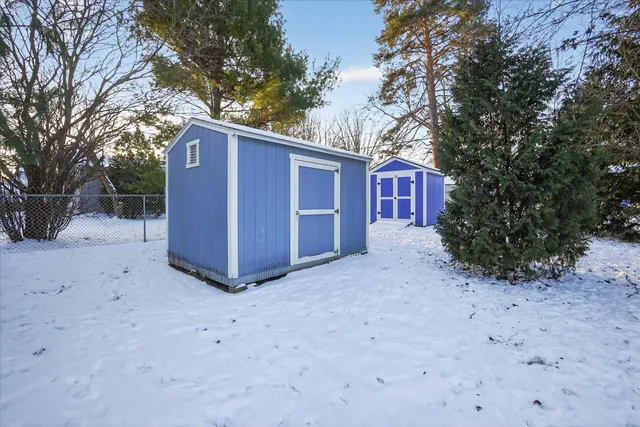 $239,900 | 1364 East Grand River Avenue, Williamston, MI 48895