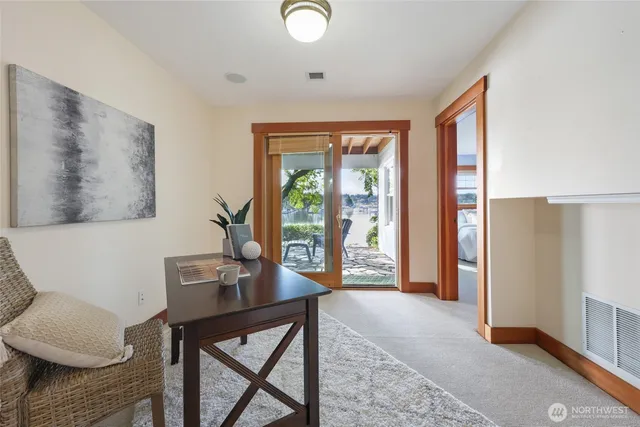 $1,700,000 | 1405 Northeast East Bay Drive Northeast, Olympia, WA 98506