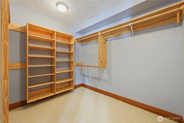 $1,700,000 | 1405 Northeast East Bay Drive Northeast, Olympia, WA 98506