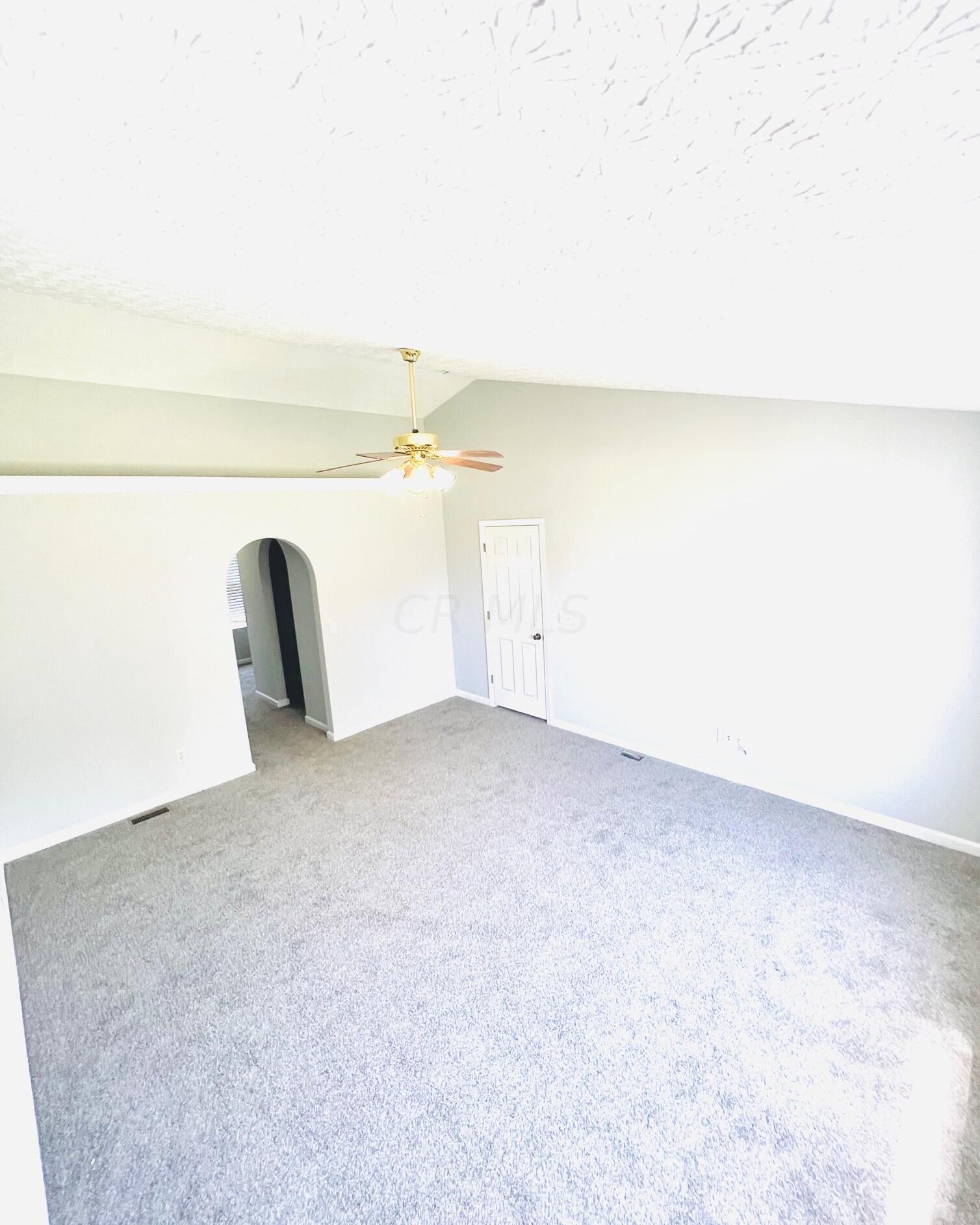 110 Spring Flower Way Etna, OH 43062 - Photo 9 of 14 SP primary 1