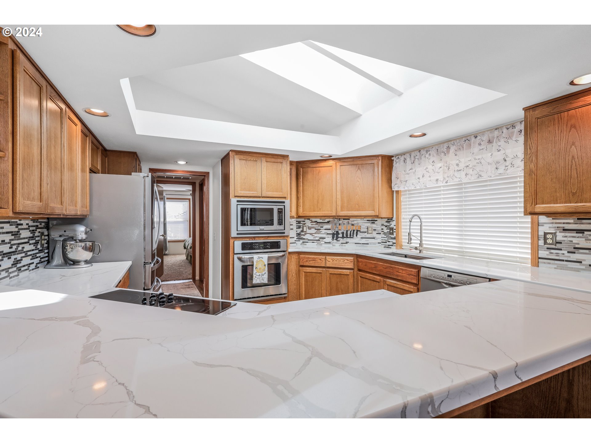 16095 Southwest Refectory Place Portland, OR 97224 - Photo 4 of 20 Gallery Image 4