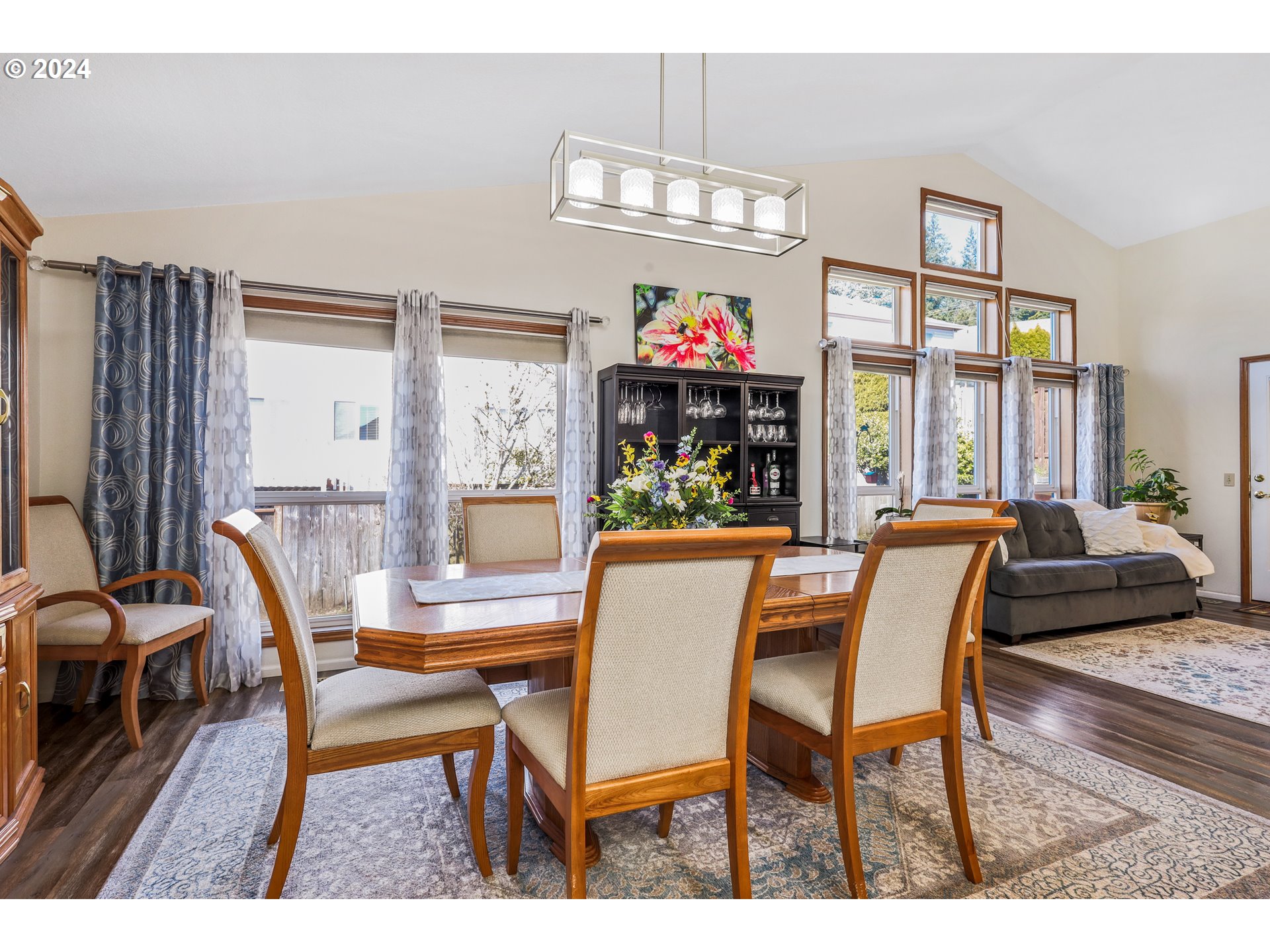 16095 Southwest Refectory Place Portland, OR 97224 - Photo 5 of 20 Gallery Image 5