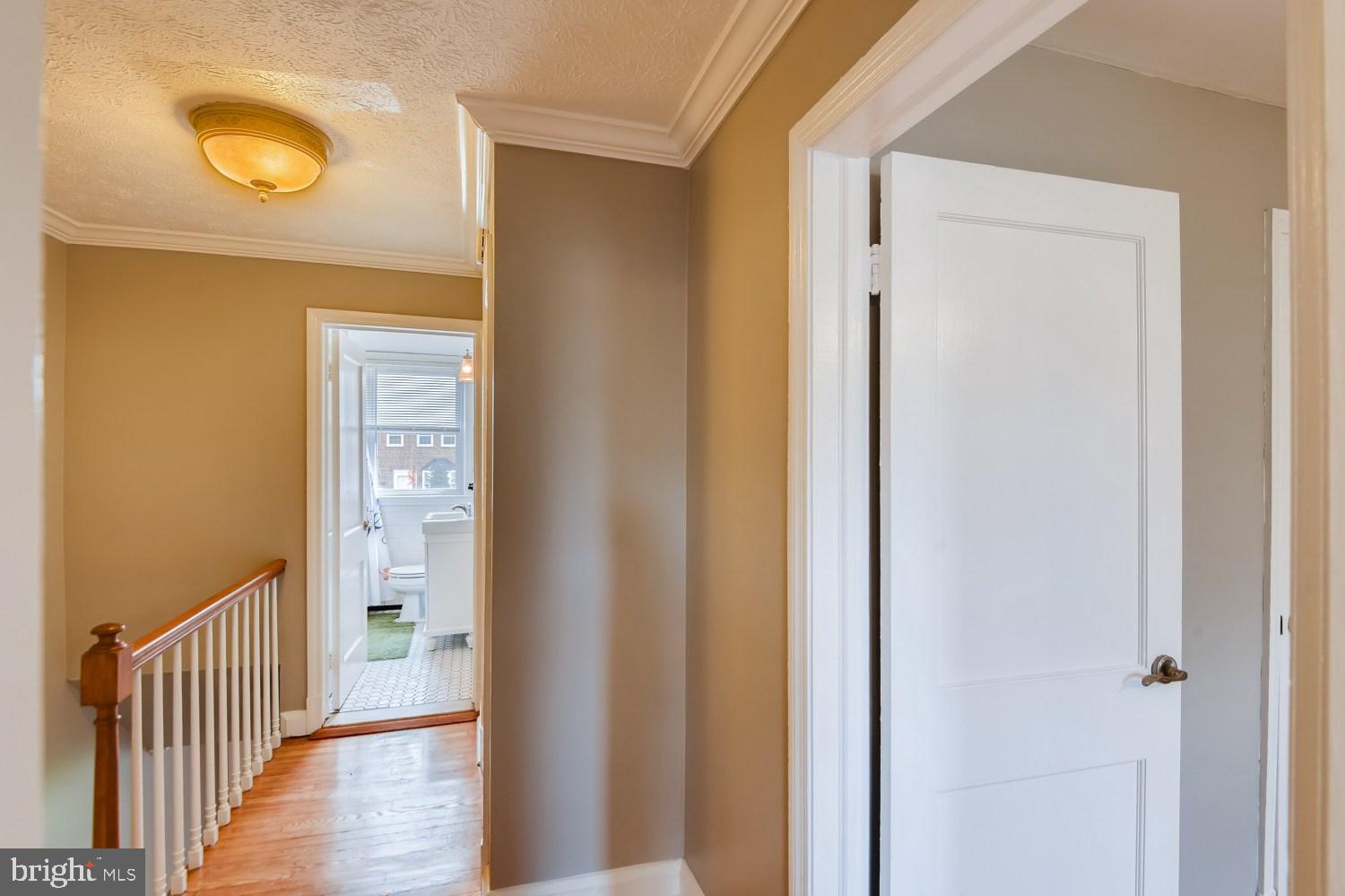 8322 Byington Road Towson, MD 21286 - Photo 19 of 31 Crown molding / hall closet