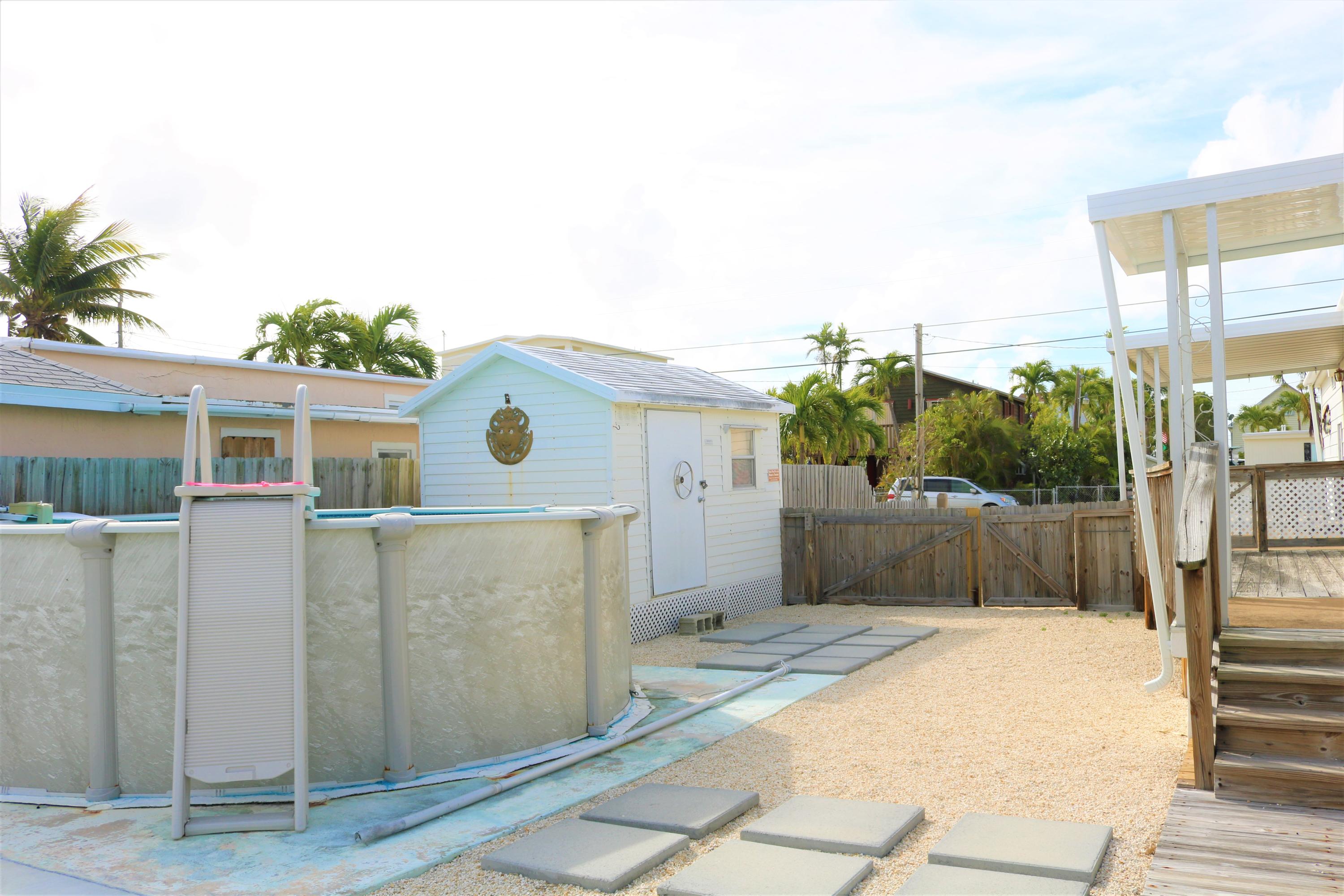 171 Long Key Road Key Largo, FL 33037 - Photo 10 of 26 IMG_2992
