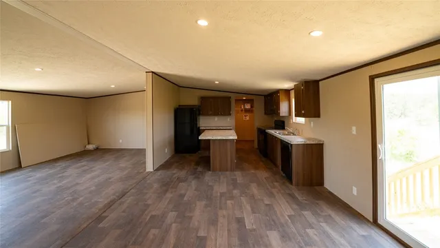 $349,900 | 1121 Callihan Road, Luling, TX 78648