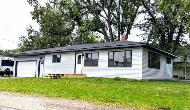 $187,500 | 1786 Oconto Avenue, Wabeno, WI 54566