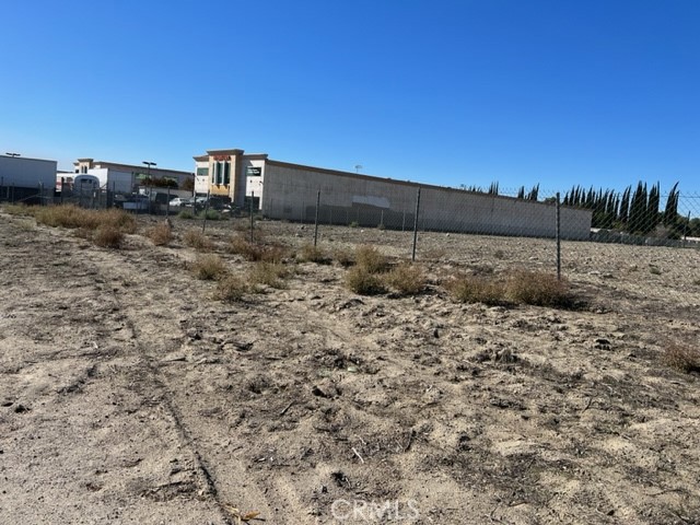 1060 South State Street San Jacinto, CA 92582 - Photo 23 of 24 a view of a backyard