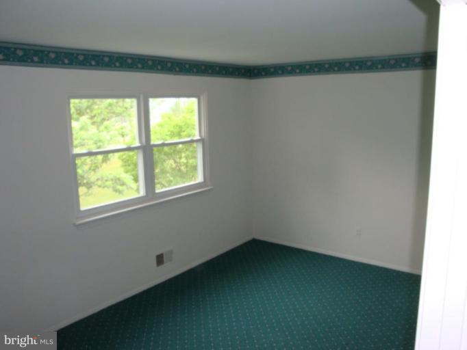 8619 Hunt Club Road Thurmont, MD 21788 - Photo 21 of 27 Master Bedroom