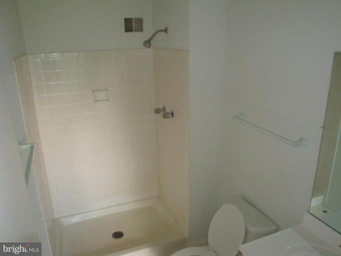 8619 Hunt Club Road Thurmont, MD 21788 - Photo 23 of 27 Master Bath