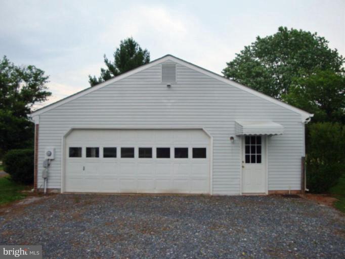 8619 Hunt Club Road Thurmont, MD 21788 - Photo 5 of 27 Exterior #4