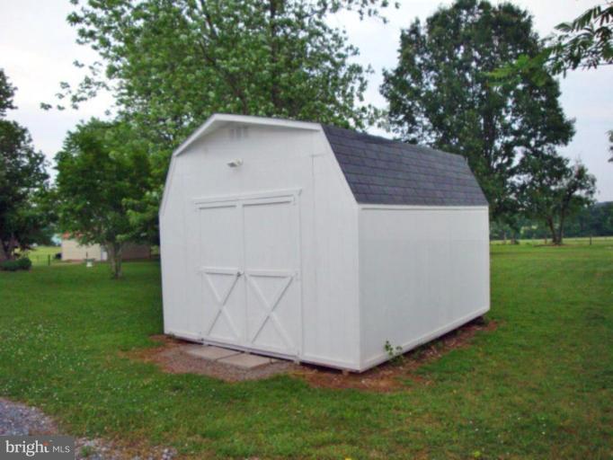8619 Hunt Club Road Thurmont, MD 21788 - Photo 6 of 27 Shed