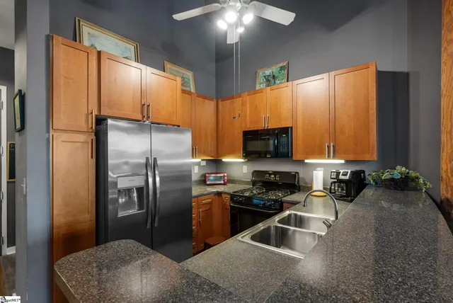 $545,000 | 400 Mills Avenue, Unit 305, Greenville, SC 29605