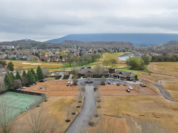 $299,900 | 412 Renaissance Court, Chattanooga, TN 37419