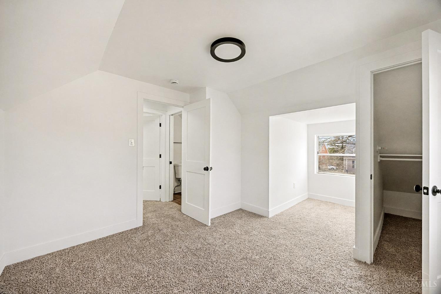 4290 Race Road Cincinnati, OH 45211 - Photo 9 of 17 Gallery Image 9