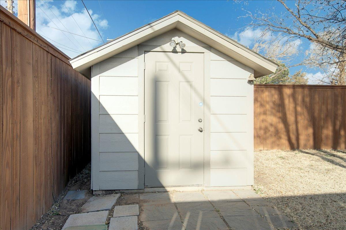 3203 32nd Street Lubbock, TX 79410 - Photo 26 of 27 a view of entryway