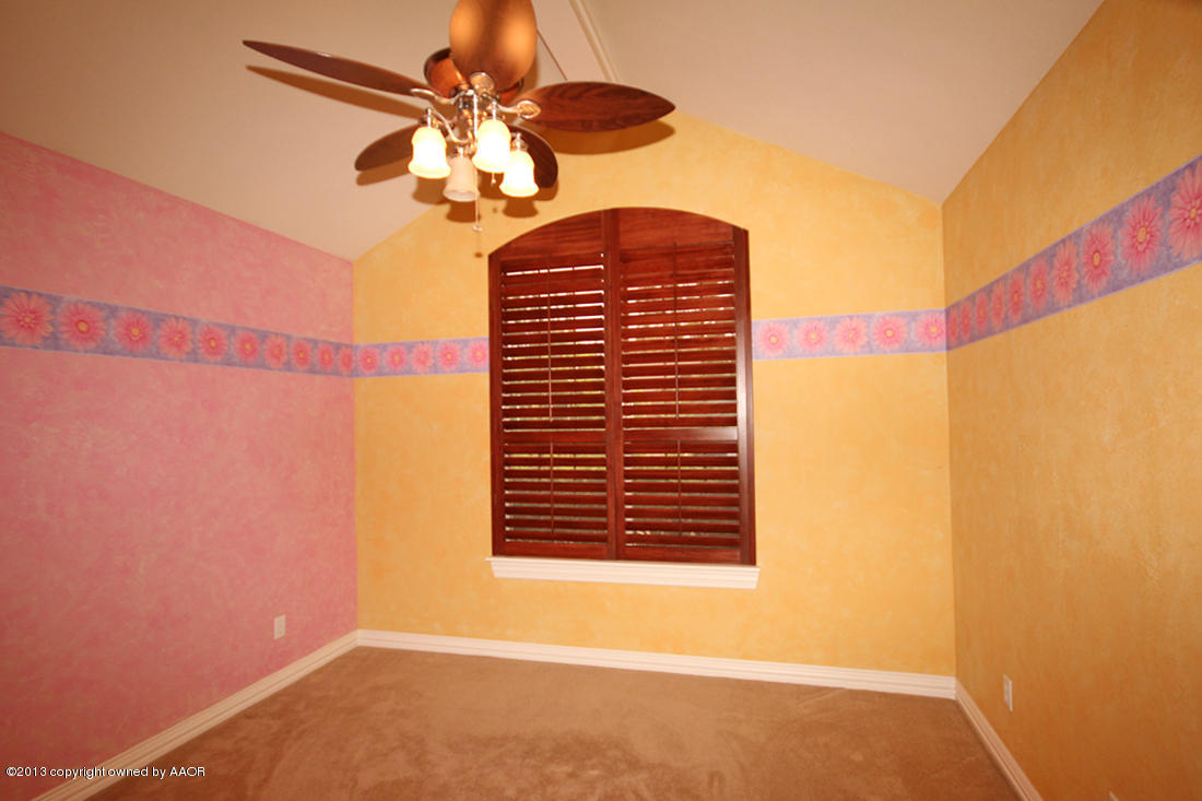 5006 Wesley Road Amarillo, TX 79119 - Photo 26 of 47 3rd Bedroom