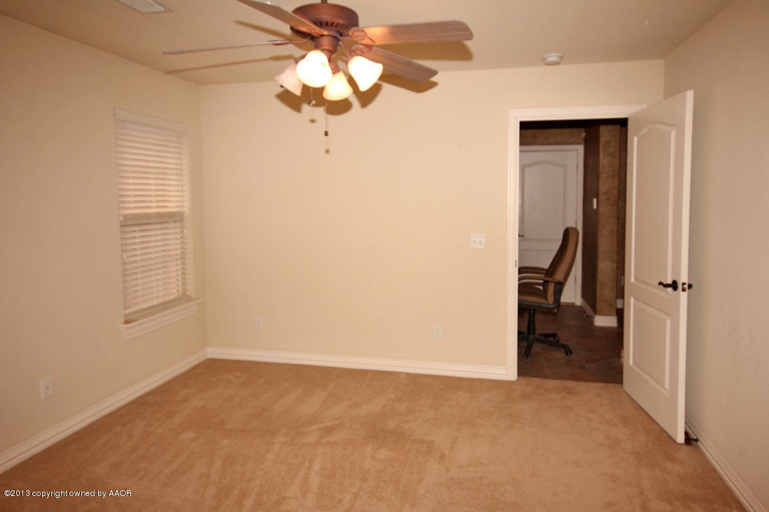 5006 Wesley Road Amarillo, TX 79119 - Photo 29 of 47 4th Bedroom2