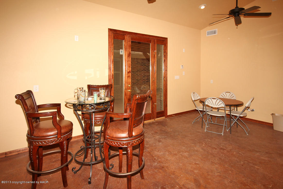 5006 Wesley Road Amarillo, TX 79119 - Photo 40 of 47 Shop Interior