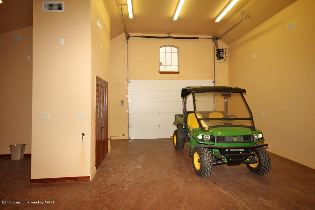 5006 Wesley Road Amarillo, TX 79119 - Photo 42 of 47 Shop Interior3