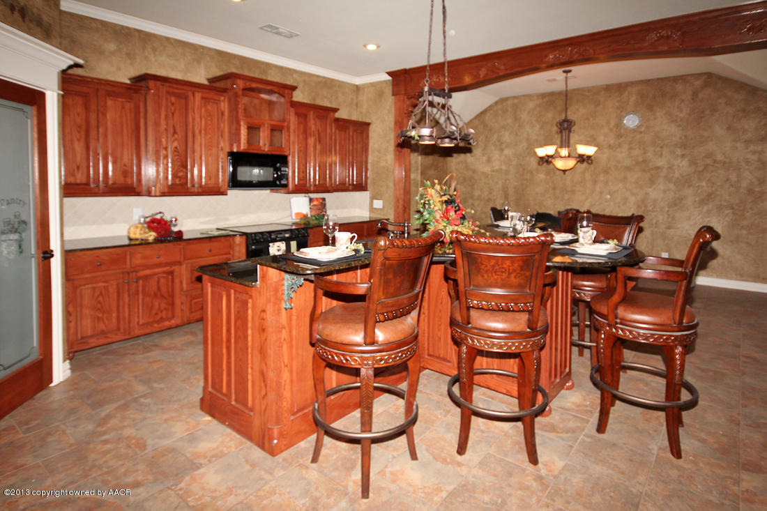 5006 Wesley Road Amarillo, TX 79119 - Photo 8 of 47 Kitchen