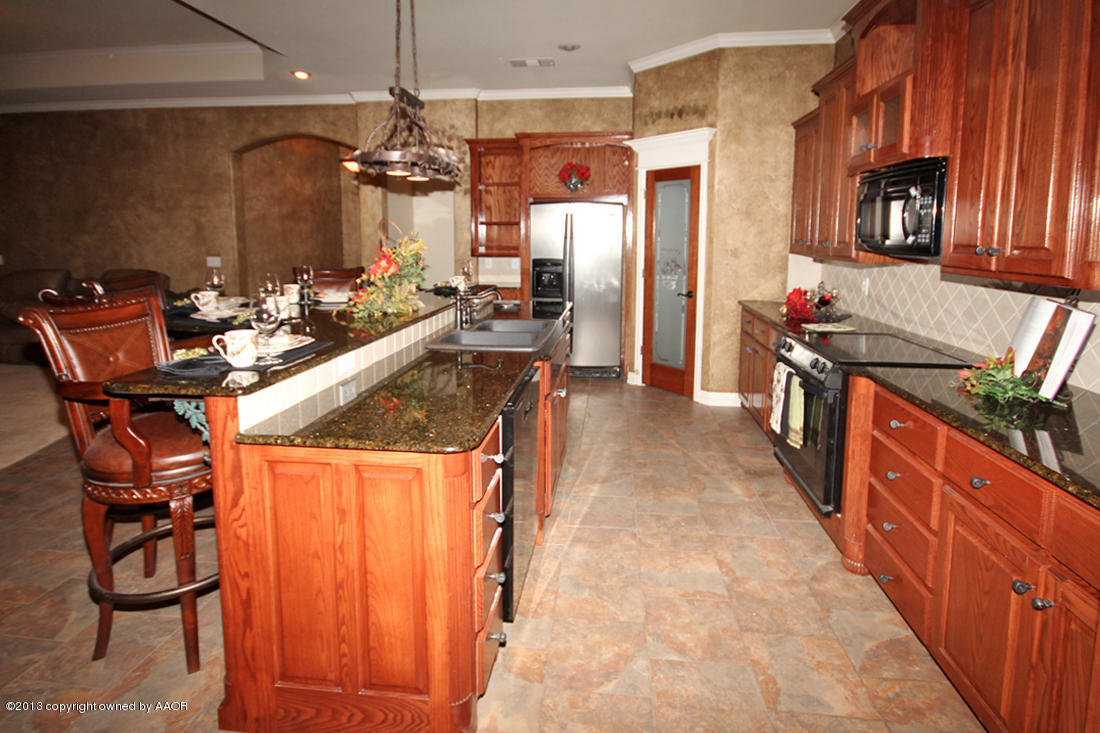 5006 Wesley Road Amarillo, TX 79119 - Photo 9 of 47 Kitchen2