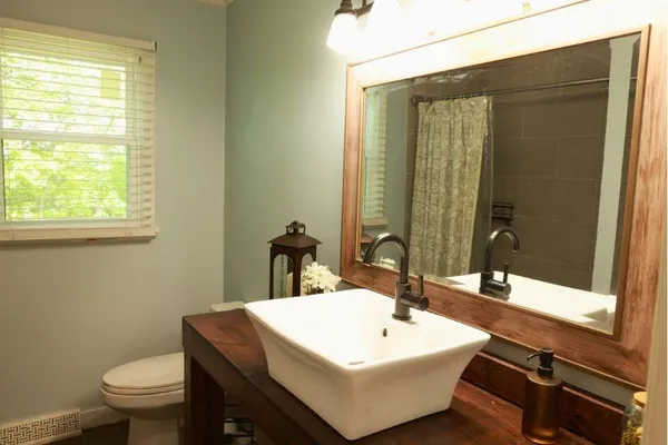 $450,000 | 3368 Dawn Circle, Roanoke, VA 24018