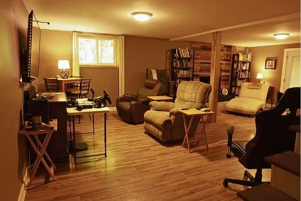 $450,000 | 3368 Dawn Circle, Roanoke, VA 24018