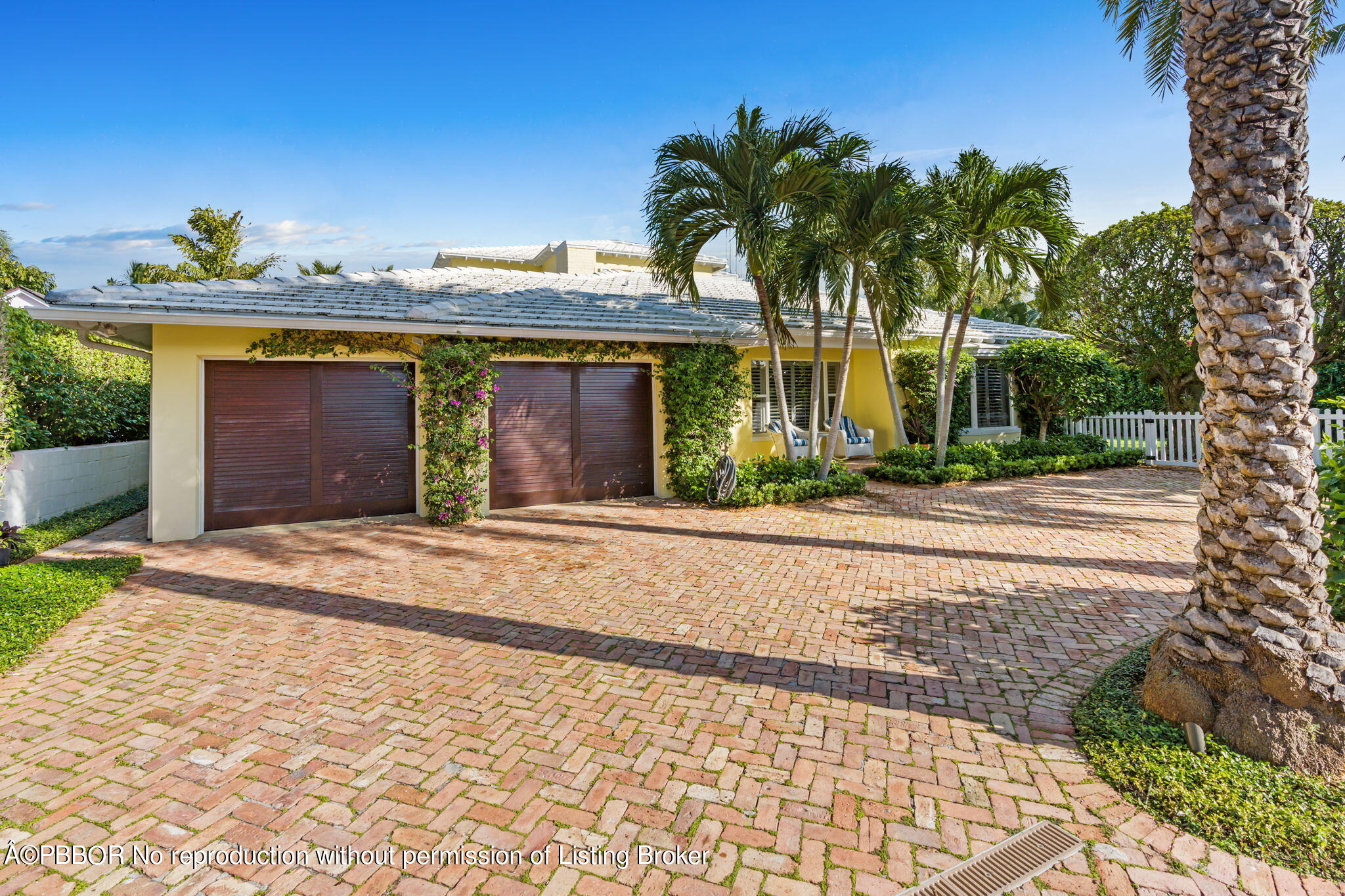 151 Seagate Road Palm Beach, FL 33480 - Photo 5 of 49 3-web-or-mls-DSC08478