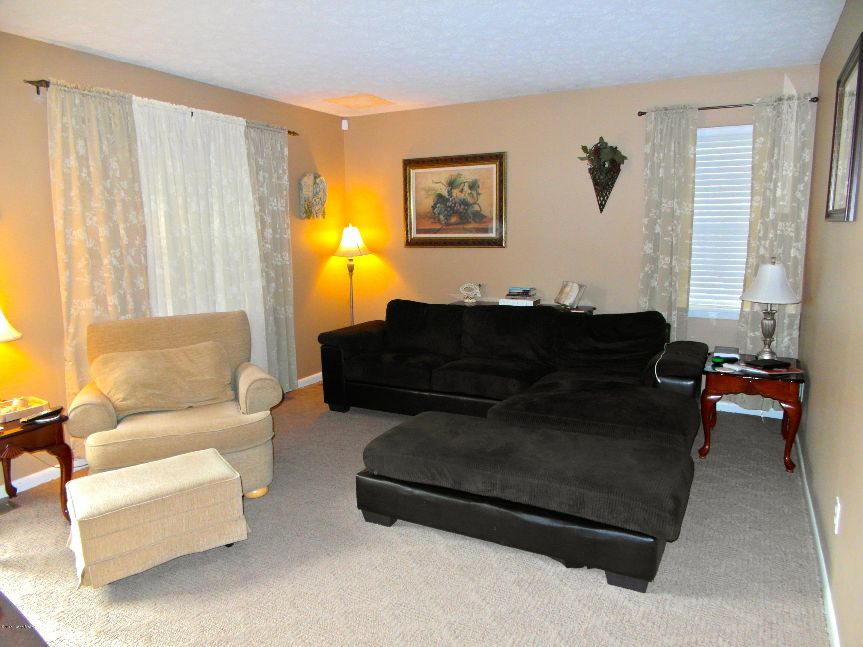 3701 Longview Road Louisville, KY 40299 - Photo 10 of 35 10