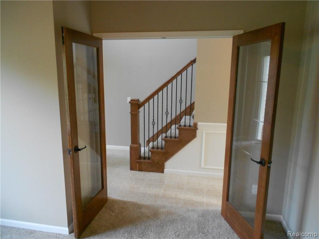 3118 Harrison Avenue Rochester, MI 48307 - Photo 3 of 9 DSCN0601.JPG