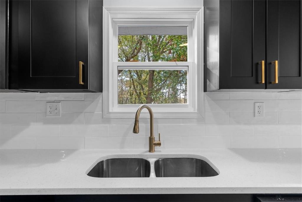 2676 Miriam Lane Decatur, GA 30032 - Photo 22 of 66