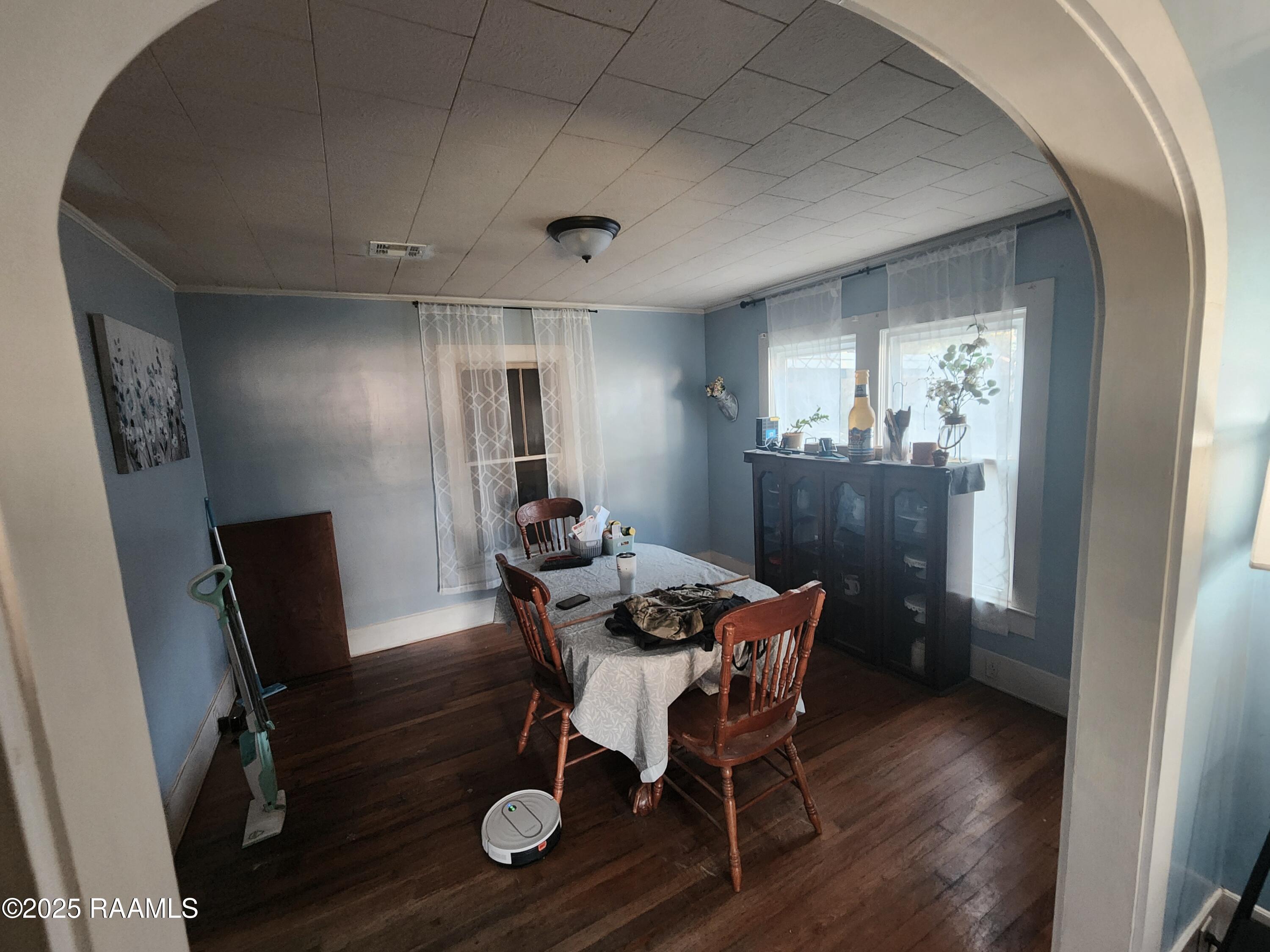 230 Druilhet Street Jeanerette, LA 70544 - Photo 6 of 16 Dining