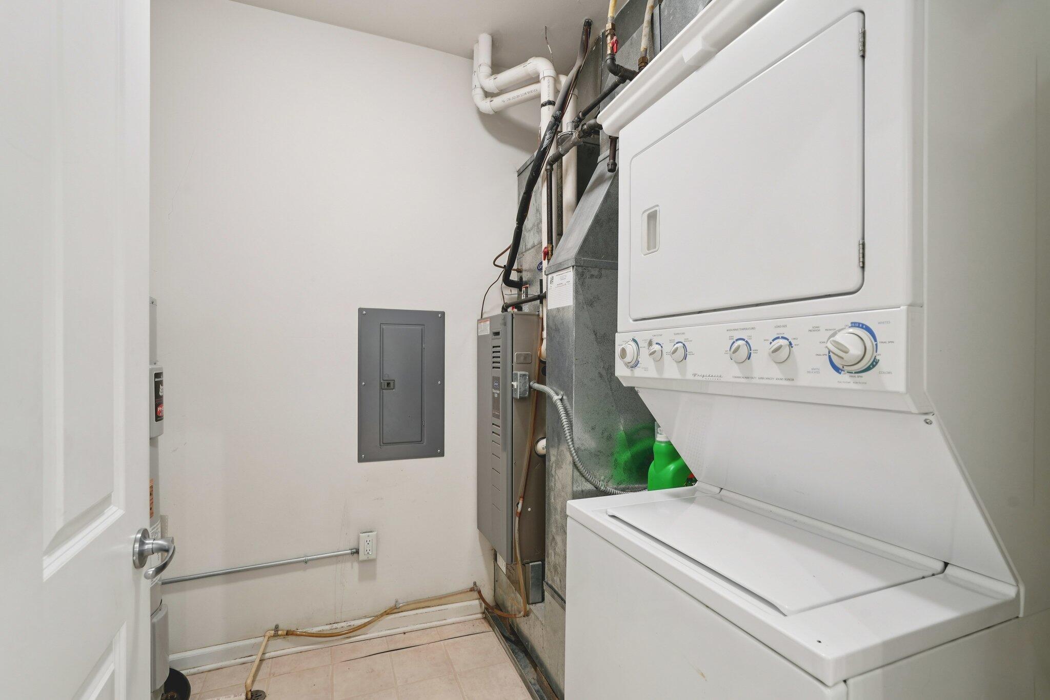 1915 North Water Street, Unit 209 Milwaukee, WI 53202 - Photo 11 of 25 Laundry/Utility Room