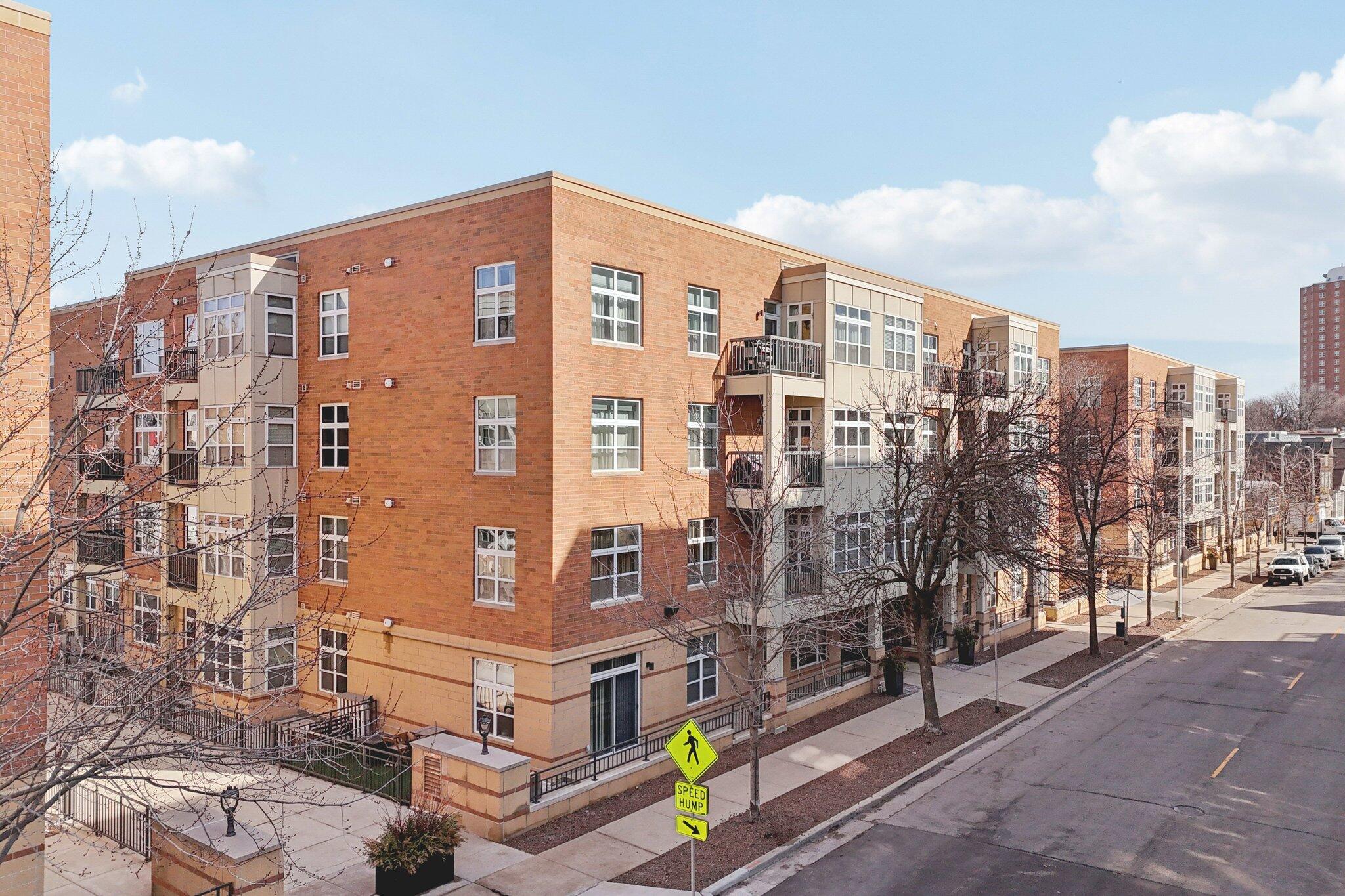 1915 North Water Street, Unit 209 Milwaukee, WI 53202 - Photo 20 of 25 Exterior