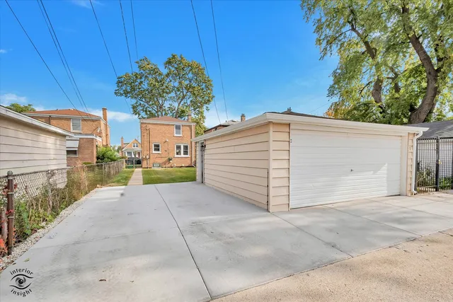 $359,900 | 5230 South Hamlin Avenue, Chicago, IL 60632