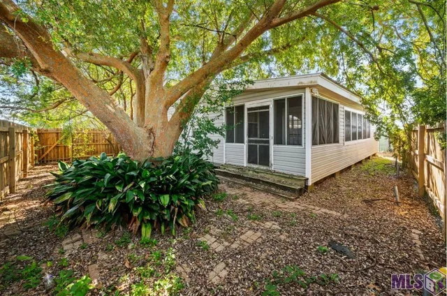 $189,950 | 1100 Tiger Drive, Thibodaux, LA 70301