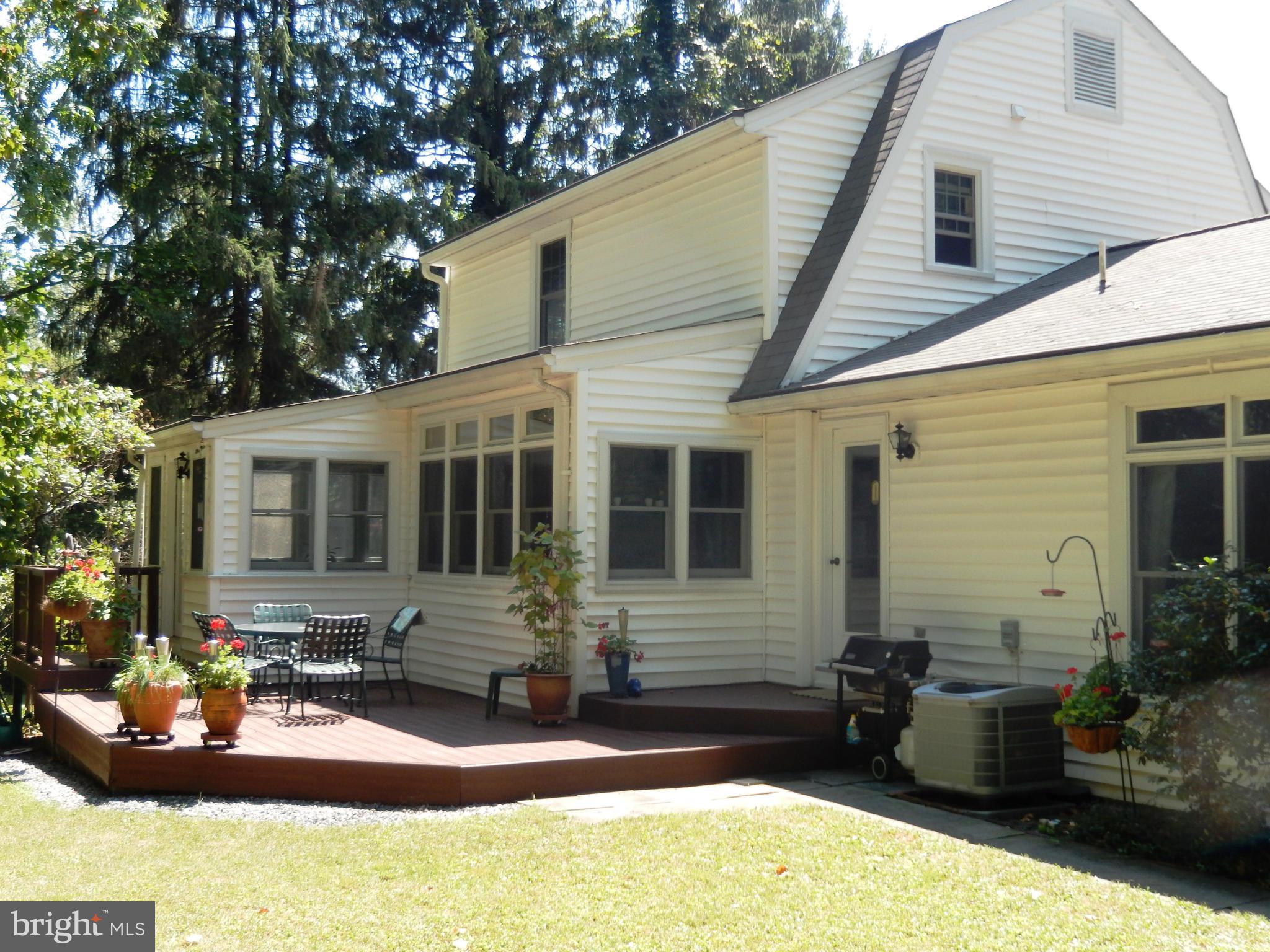 2722 Chain Bridge Road Vienna, VA 22181 - Photo 28 of 29 Exterior (General)