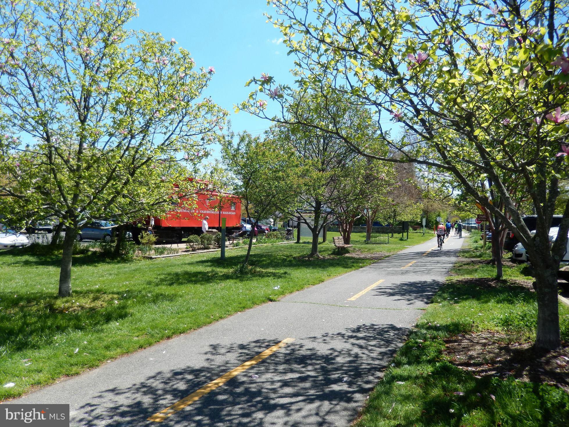 2722 Chain Bridge Road Vienna, VA 22181 - Photo 29 of 29 Community