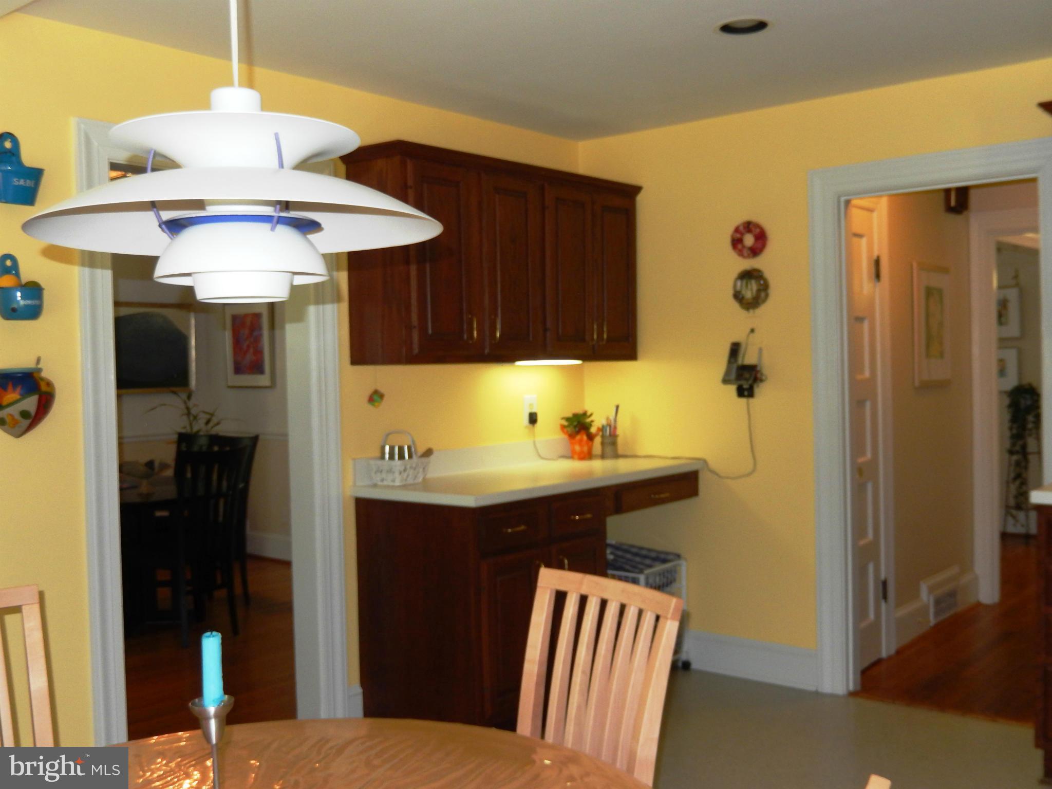 2722 Chain Bridge Road Vienna, VA 22181 - Photo 8 of 29 Kitchen