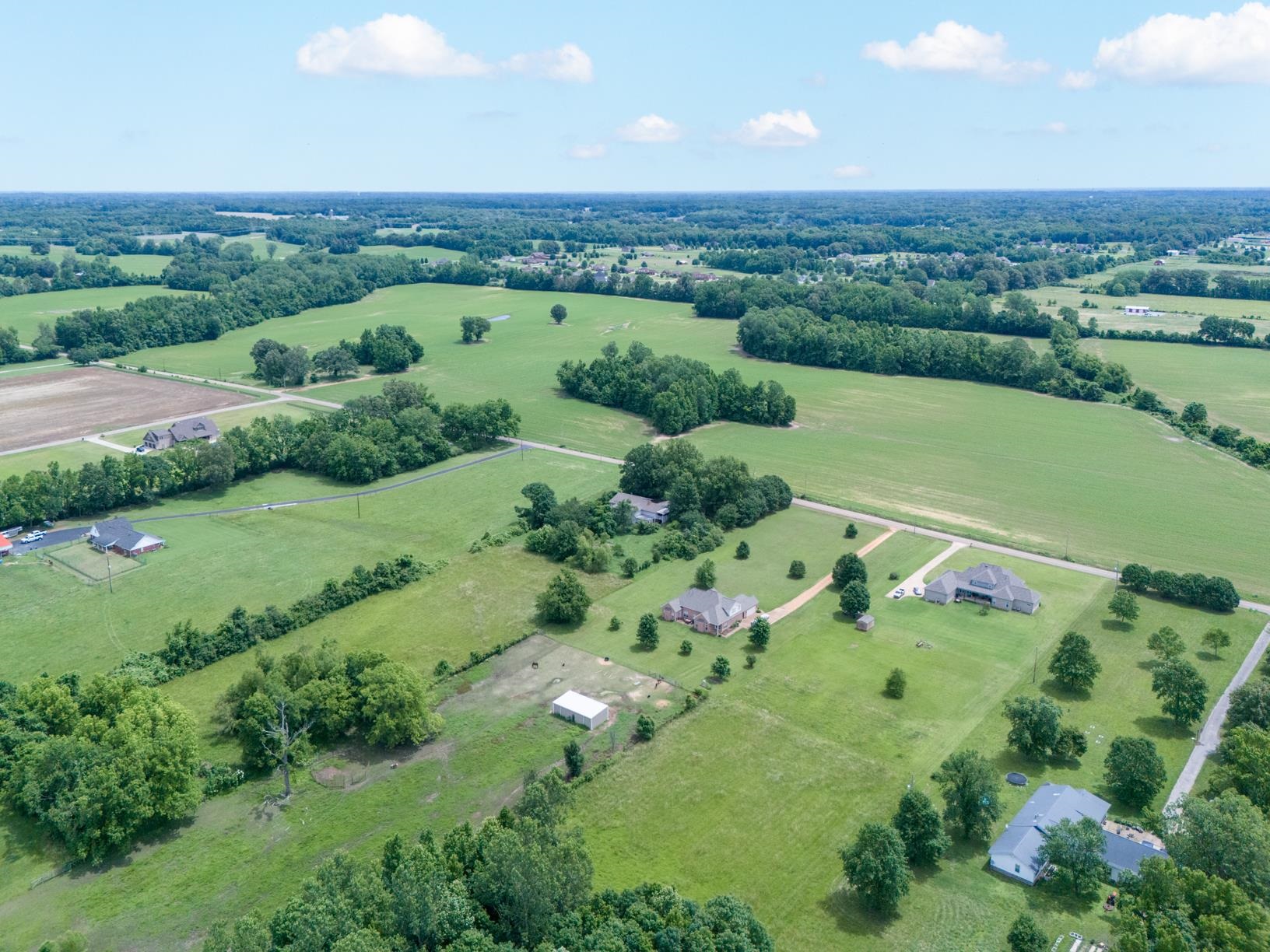 8905 Miller Road Millington, TN 38053 - Photo 10 of 34 Gallery Image 10