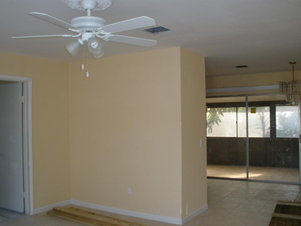 7680 Grove Road Lantana, FL 33462 - Photo 5 of 5 Picture 016.jpg