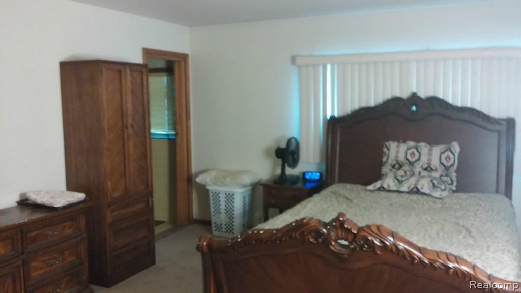 16163 Sunderland Road Detroit, MI 48219 - Photo 22 of 28 20150804_122034.jpg