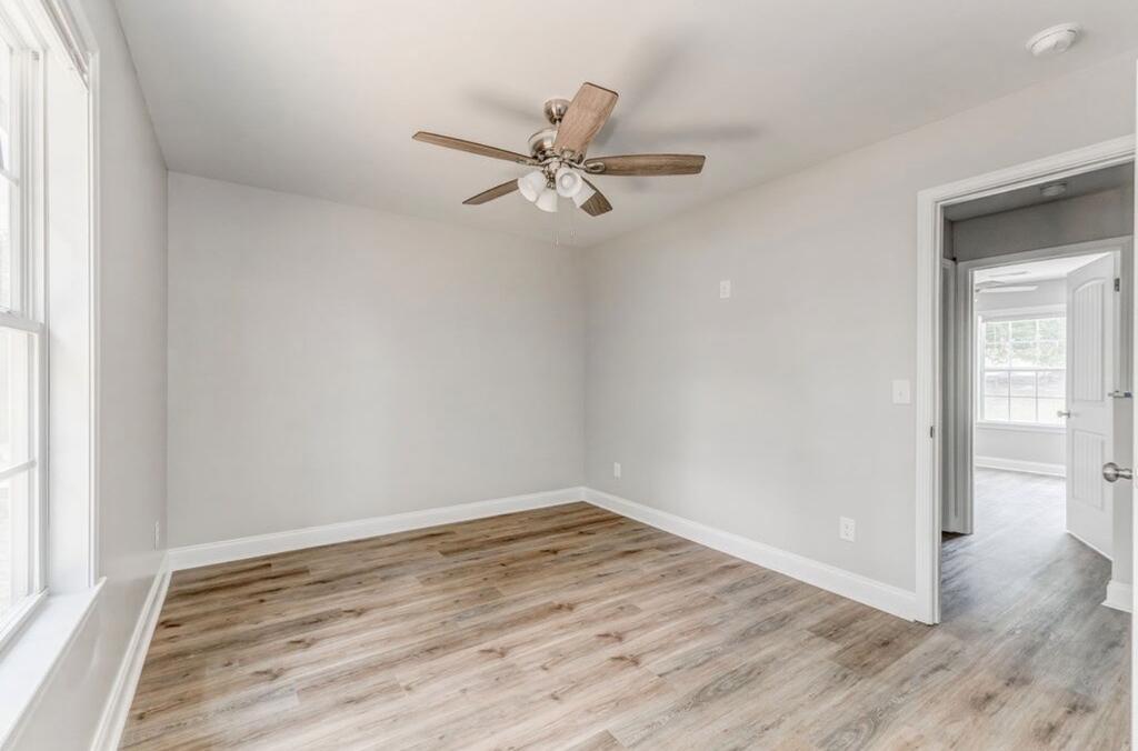 1300 Riverbend Road Dalton, GA 30721 - Photo 21 of 27 Gallery Image 21
