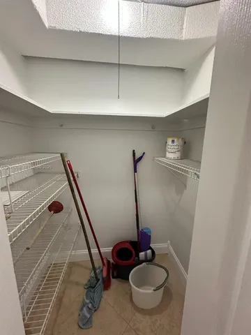 $2,100 | 8101 Southwest 72nd Avenue, Unit 312W, Miami, FL 33143